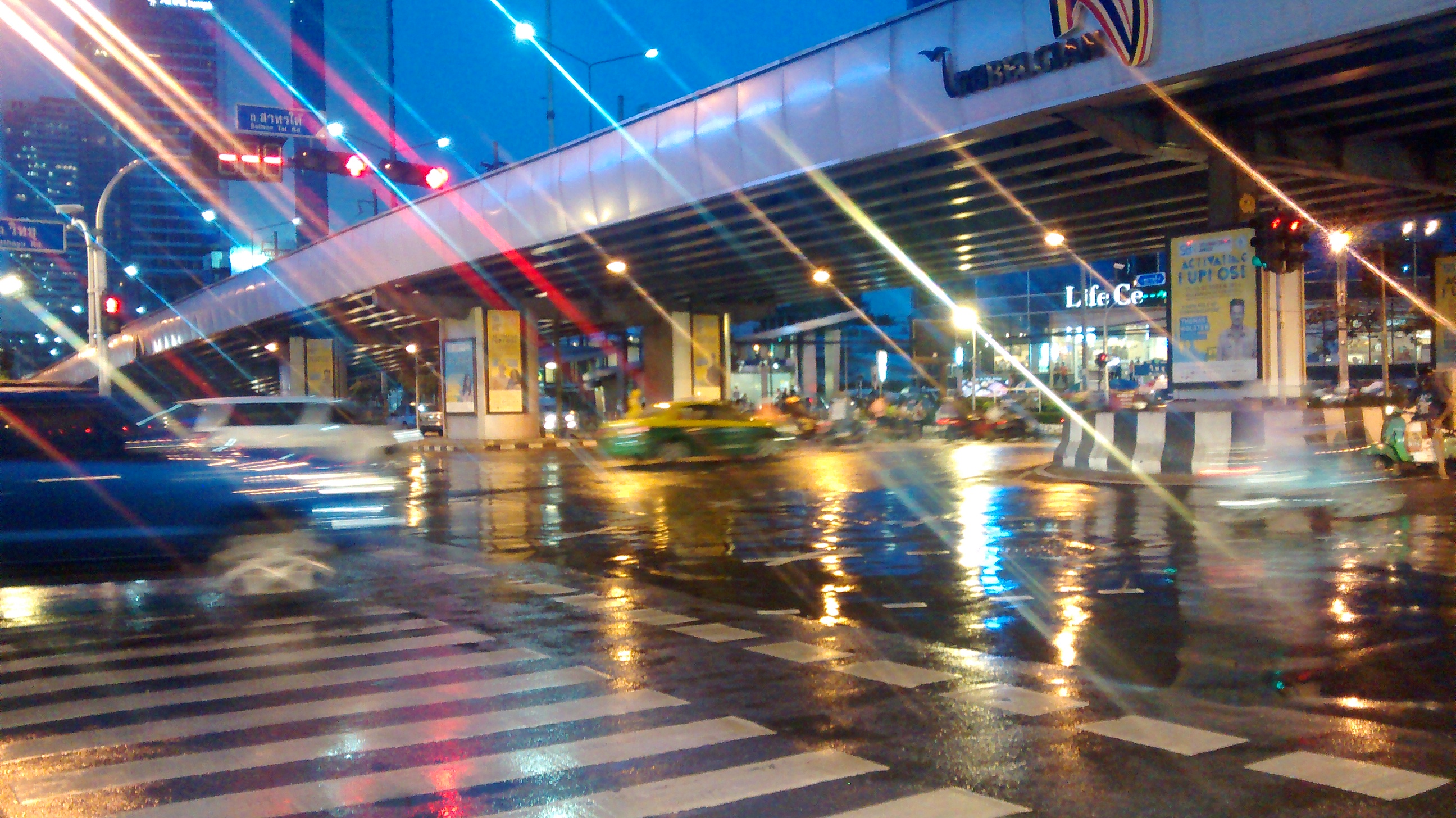 A crossing point in Bangkok. There was an actual button to press at these ones but we still just ran across.